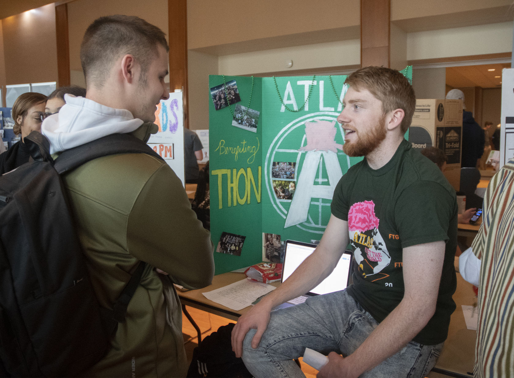 Involvement fair, Atlas